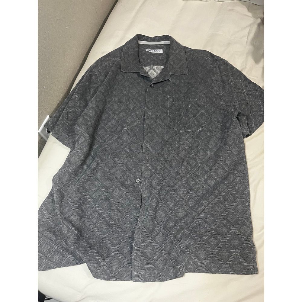 Men's Tommy Bahama button-down‎